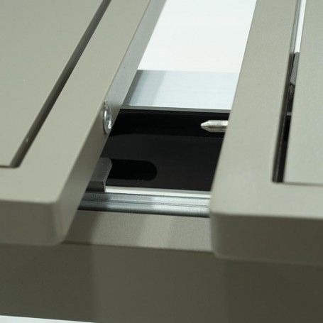 Tavolo Rettangolare Allungabile in Alluminio Tortora | Aci Tavolo Rettangolare Allungabile in Alluminio Tortora | Aci