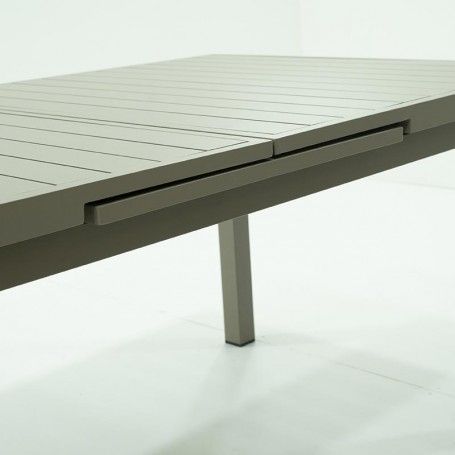 Tavolo Rettangolare Allungabile in Alluminio Tortora | Aci Tavolo Rettangolare Allungabile in Alluminio Tortora | Aci