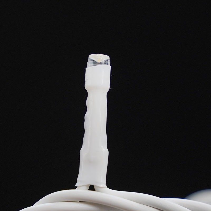 Catena con 100 Luci Led Bianco Caldo + 10 Falsh Cavo Bianco 10 metri Uso Interno