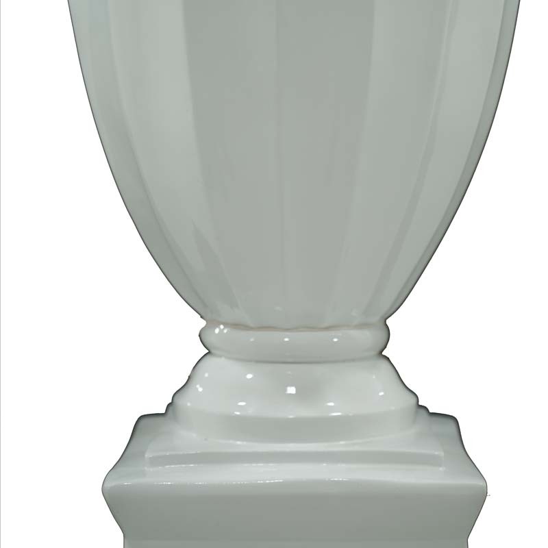 Vaso in Vetroresina Bianco, per Interni ed Esterni