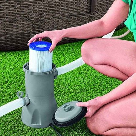 Pompa Filtro a Cartuccia Tipo II Bestway 58386 - Flusso Acqua 3.028 l/h - Flusso Sistema 2.195 l/h Pompa Filtro a Cartuccia Tipo II Bestway 58386 - Flusso Acqua 3.028 l/h - Flusso Sistema 2.195 l/h