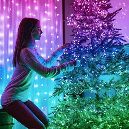 Stringa 100 Luci Led Multicolore RGB Twinkly | Luci di Natale Regolabili da Smartphone | Cavo Nero