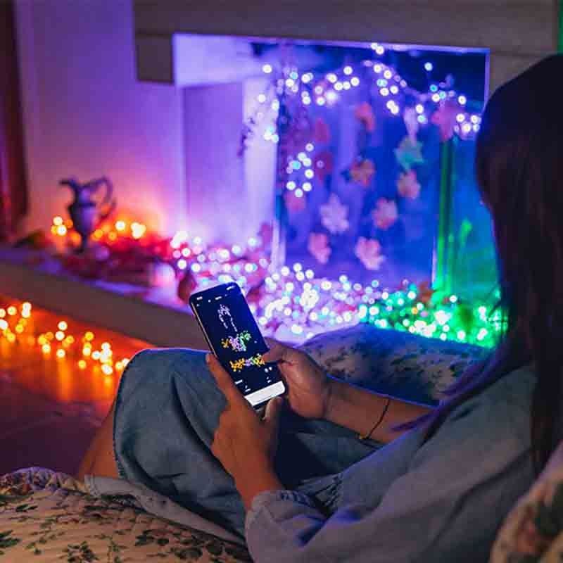 Stringa 100 Luci Led Multicolore RGB Twinkly | Luci di Natale Regolabili da Smartphone | Cavo Nero