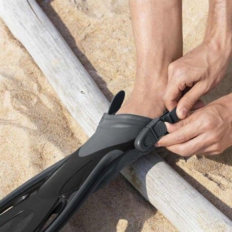 Pinne da Immersione Tg 37,5 a 41 Disponibili in 2 Colori - Bestway Pinne da Immersione Tg 37,5 a 41 Disponibili in 2 Colori - Bestway