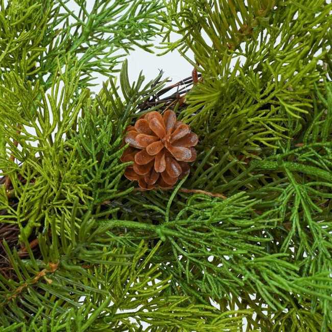 Ghirlanda Natalizia Verde con Pigne D.76 cm in PE