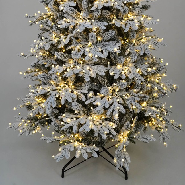 Albero di Natale Innevato Slim con Luci Led Incluse H.210 e 240 cm - Canada Slim Lux