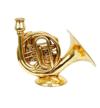 Candelabro Natalizio Corno Francese in Resina Oro H.29,5 cm Candelabro Natalizio Corno Francese in Resina Oro H.29,5 cm